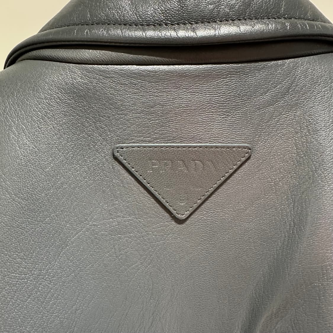 프라다 라프시몬스 22fw 고트레더 밀리터리 코트 상품이미지5