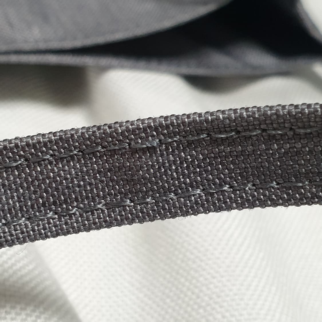 미스치프 롬버스 마켓백 상품이미지10