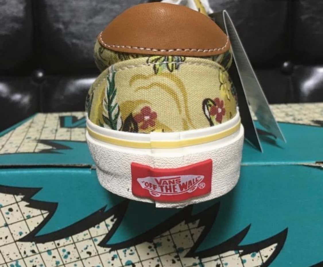 vans  x garageland era 반스 에라 훌라걸 알로하 상품이미지5