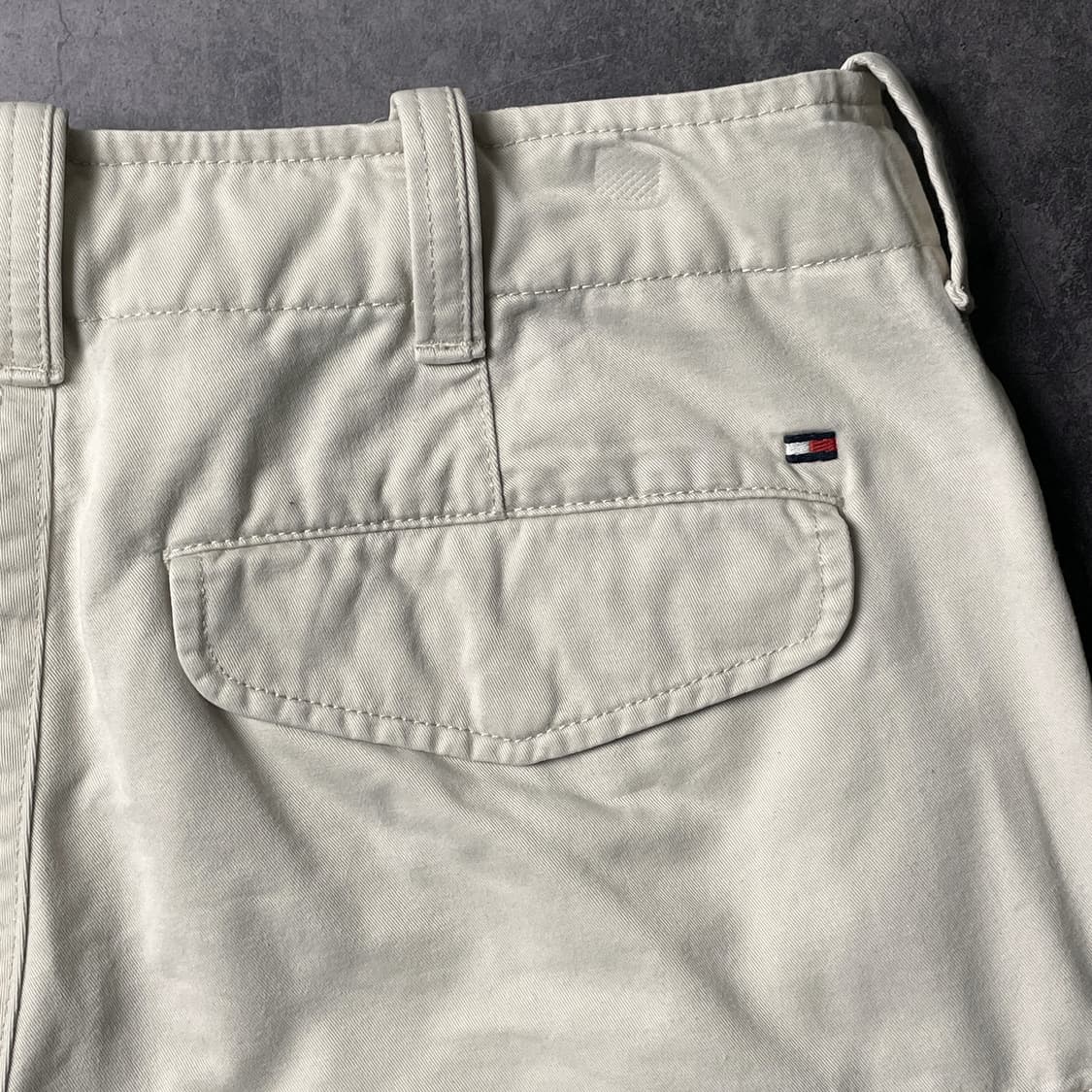 TOMMY HILFIGER 토미힐피거 아이보리 카고 하프팬츠 A01083 상품이미지7