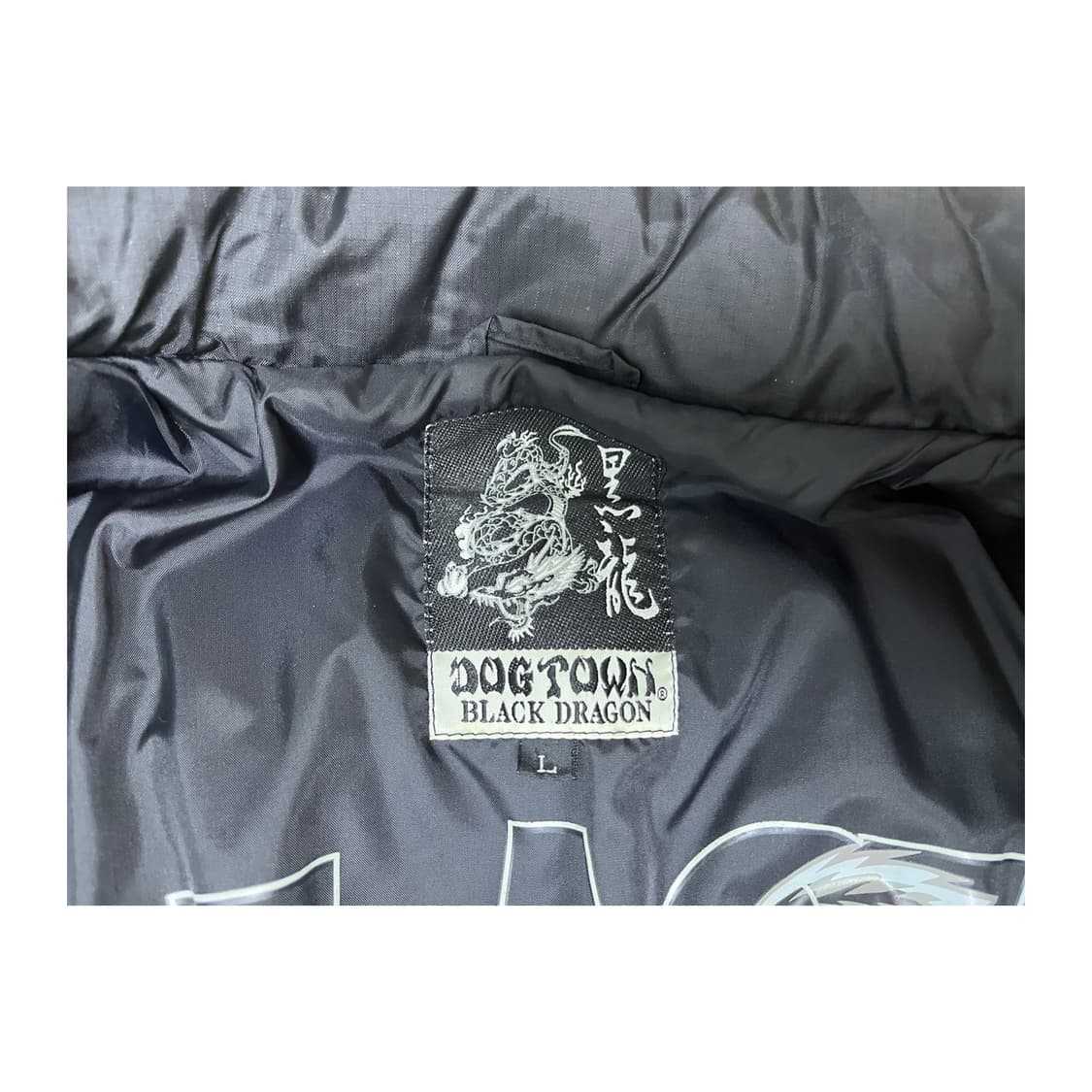 90‘s 독타운 흑룡 다운자켓 상품이미지6