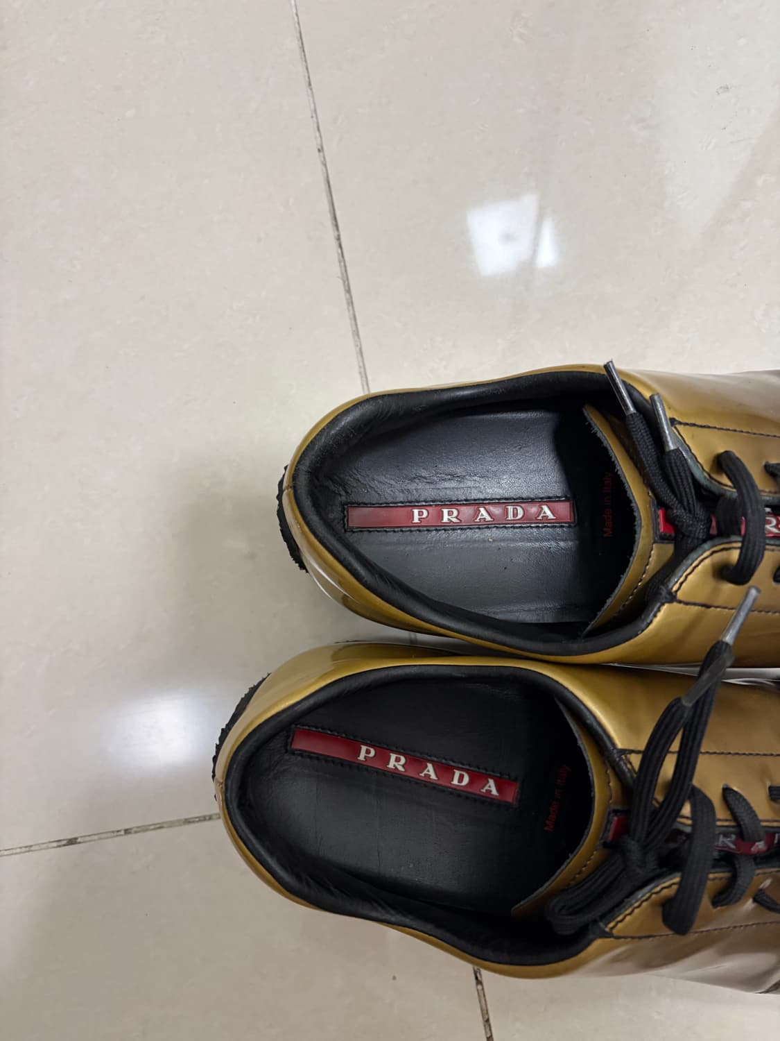 [265-270] 프라다 투톤 스니커즈 상품이미지2