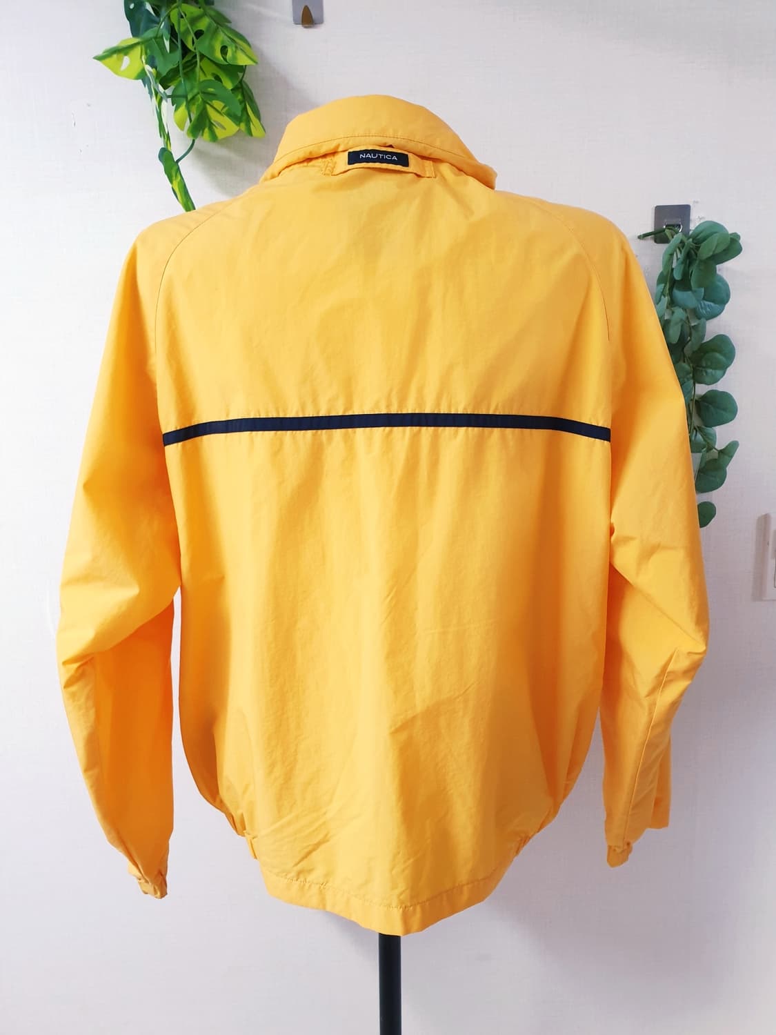 노티카 올드스쿨 거의새거 남성바람막이 오버핏 100 옐로우 상품이미지6