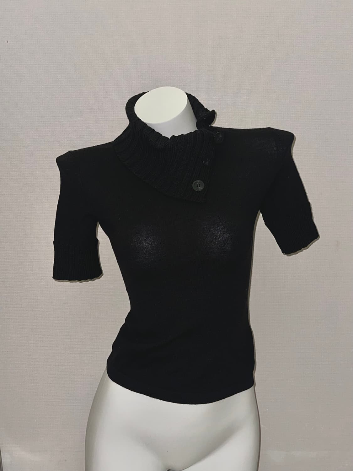 빈티지 버튼 폴라 반소매 니트 상품이미지4