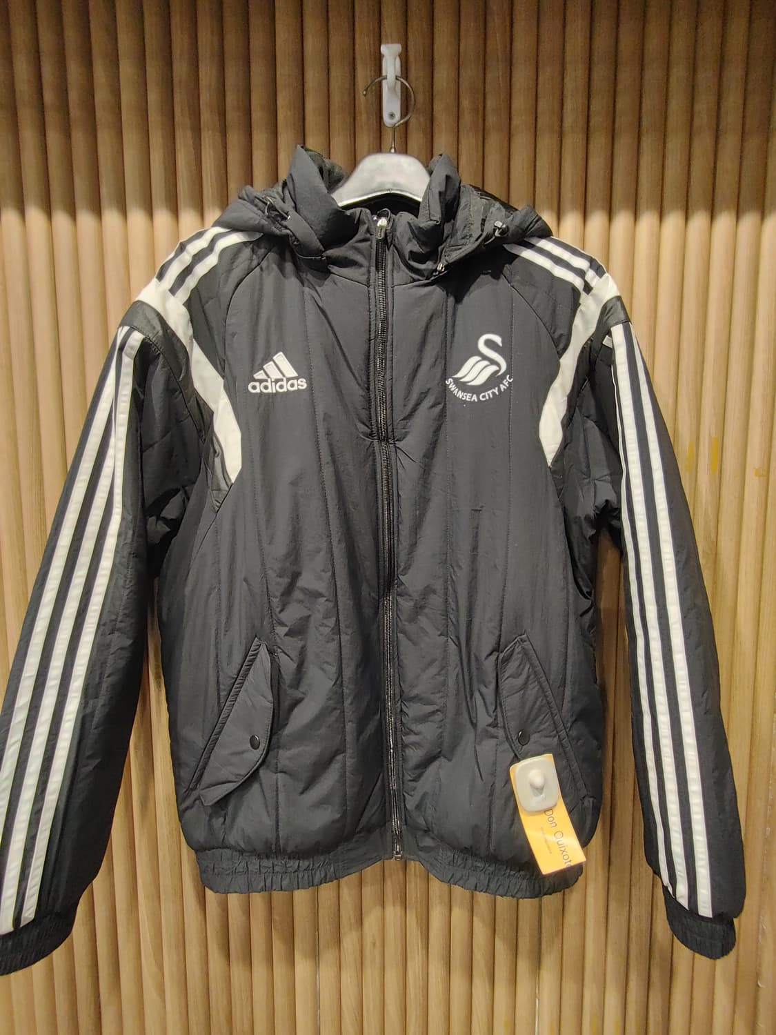 무배) 아디다스 OG 삼선 스포츠 패딩- M 상품이미지1