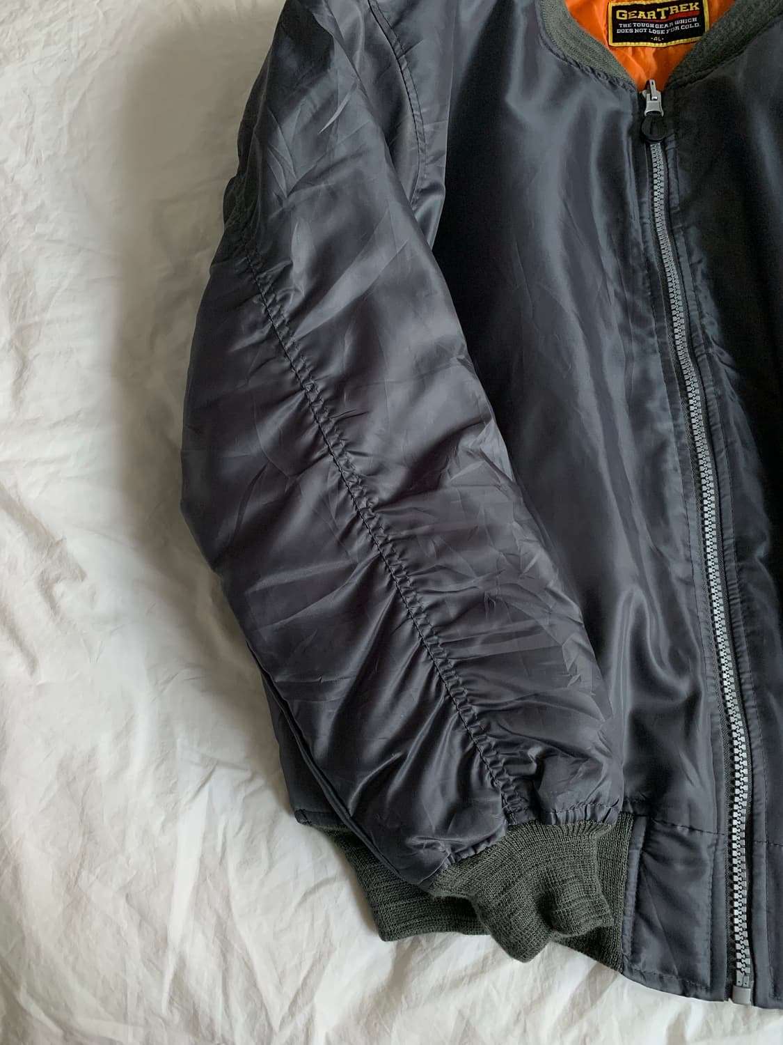 그레이 오버 ma-1 상품이미지5