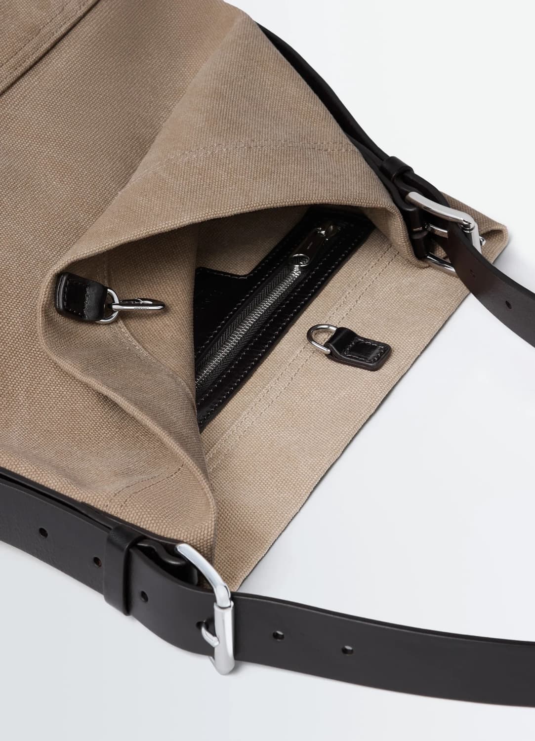 르메르 26ss 스몰 벨티드 토트백 /시살 상품이미지3