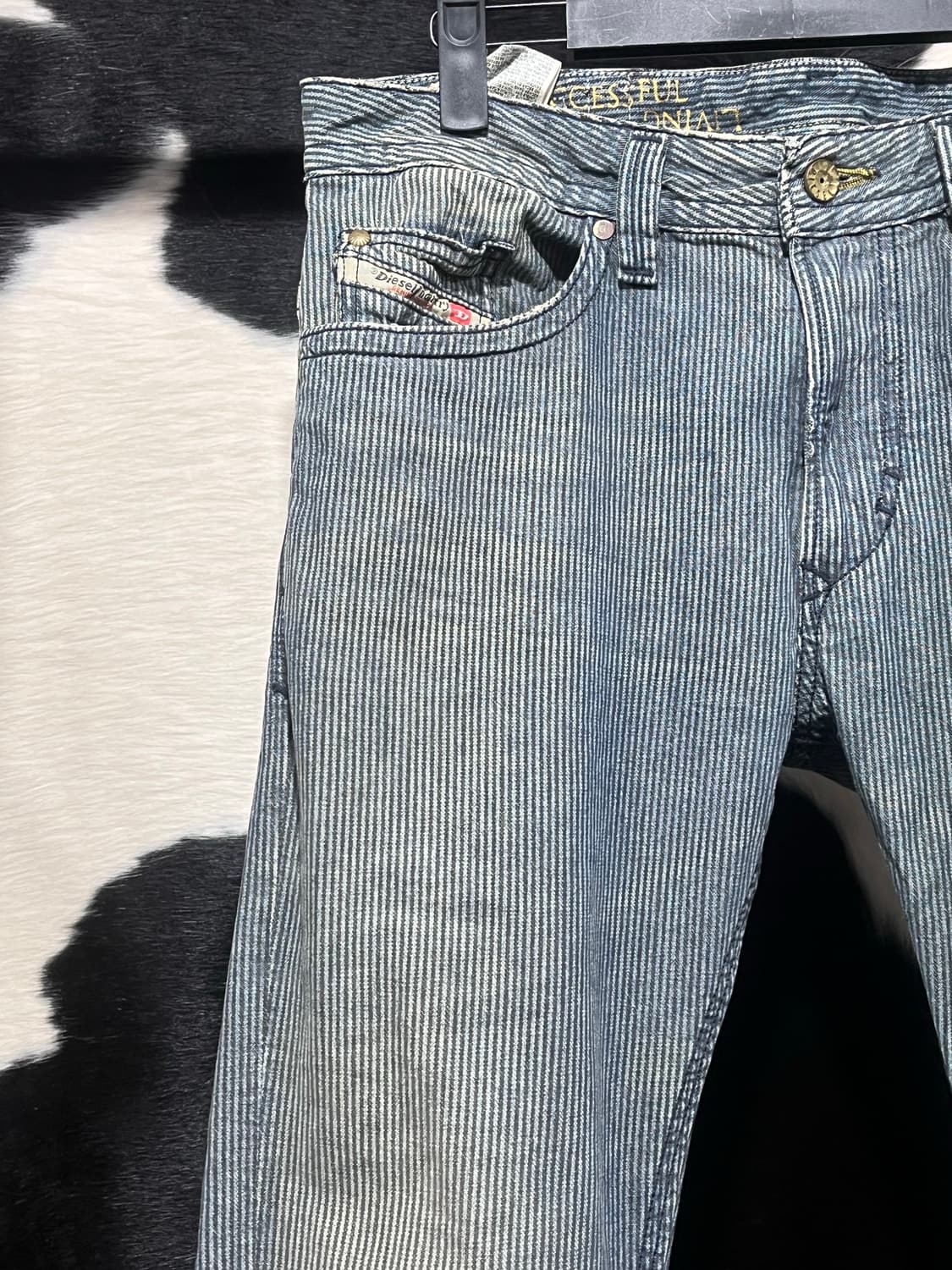 디젤 스트라이프 데님팬츠 상품이미지3