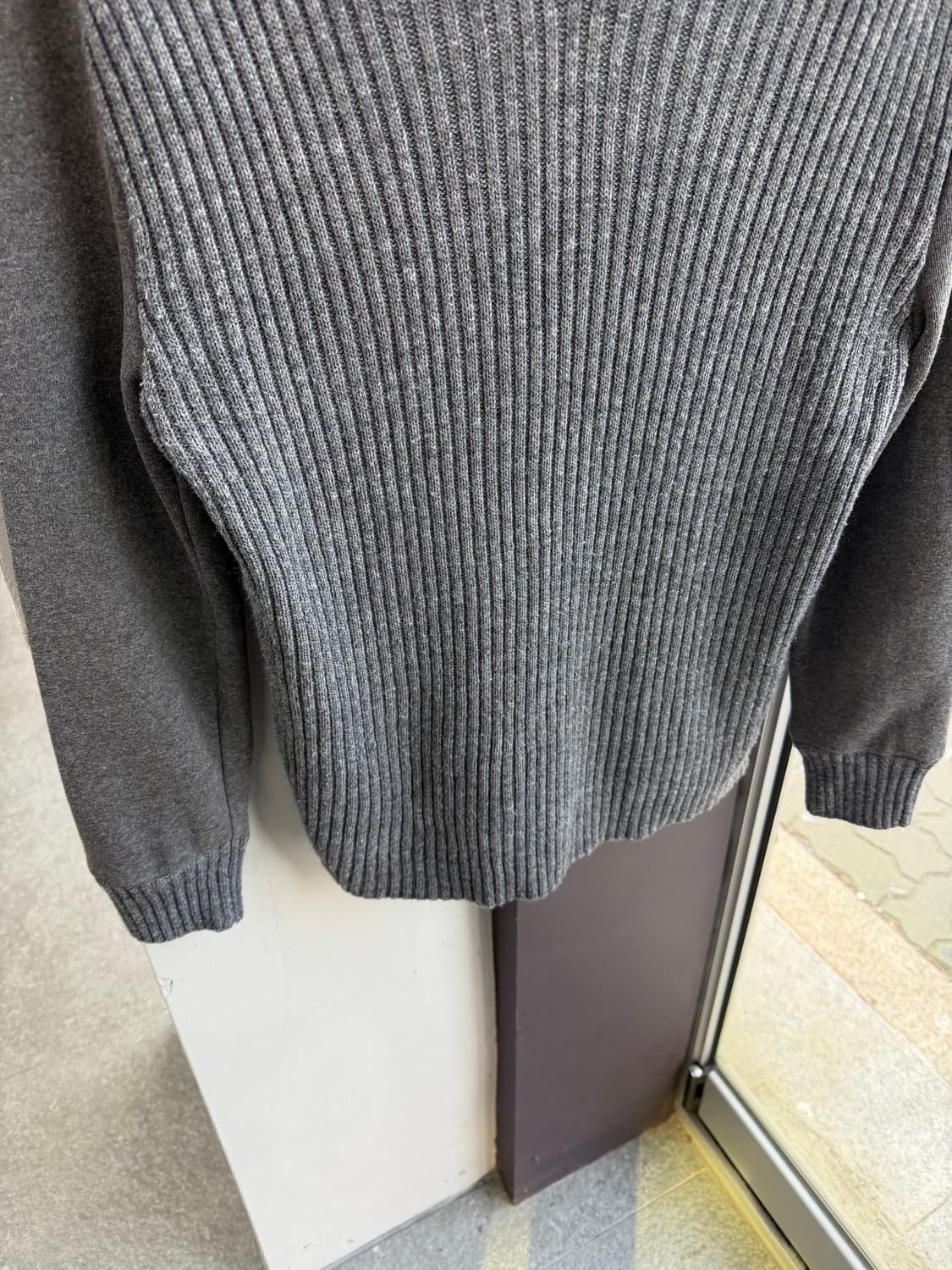 50/ 돌체앤가바나 견장 퓨어울 백테이핑 골지 니트 상품이미지4