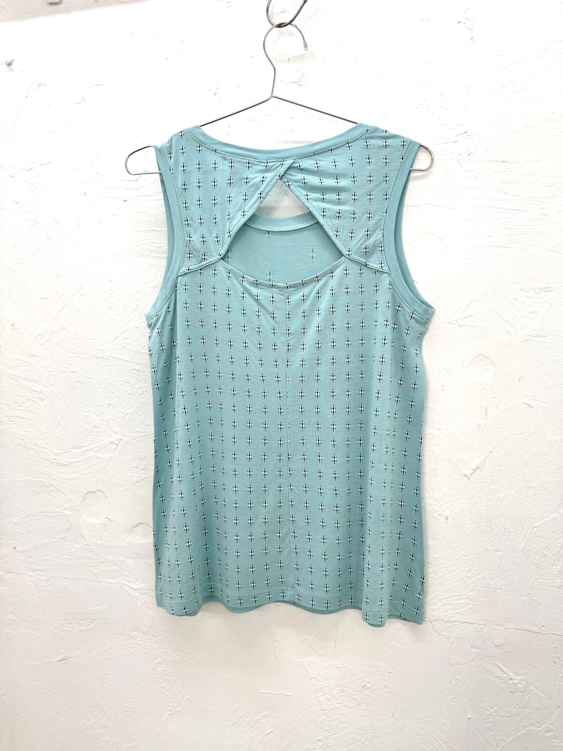 old navy 컷아웃 슬리브리스 상품이미지4