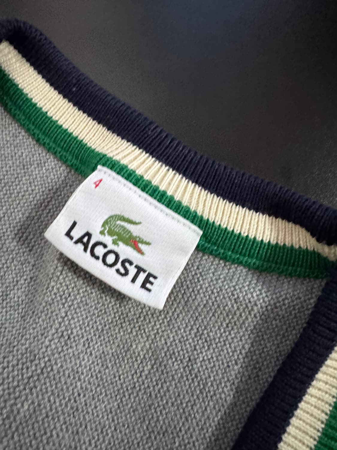 정품 여성 라코스테 울 브이넥 니트 가디건 S 상품이미지3