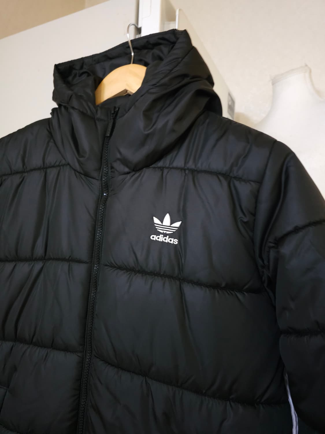 아디다스 후드패딩 상품이미지2