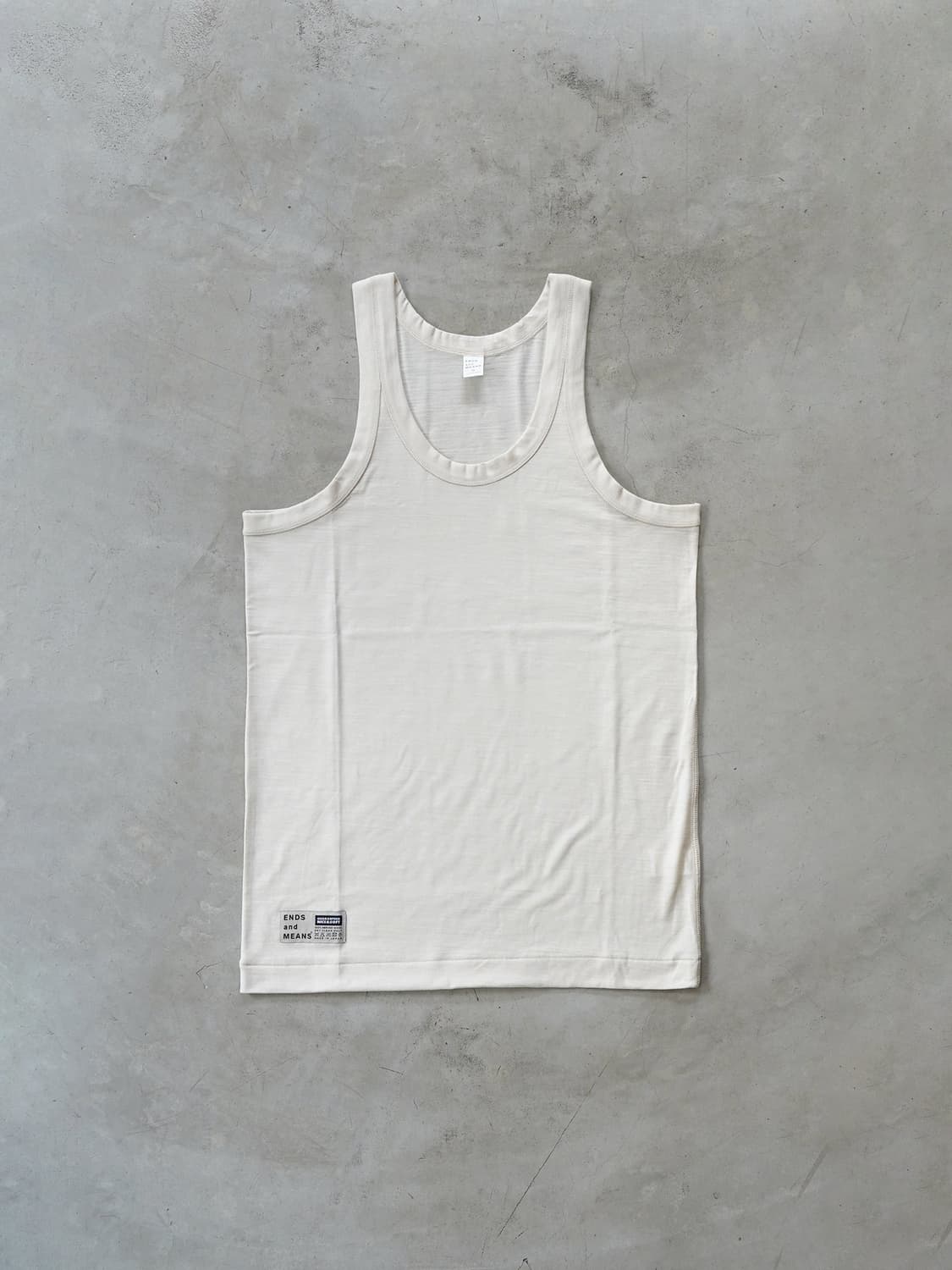 ENDS AND MEANS / 탱크탑 상품이미지1