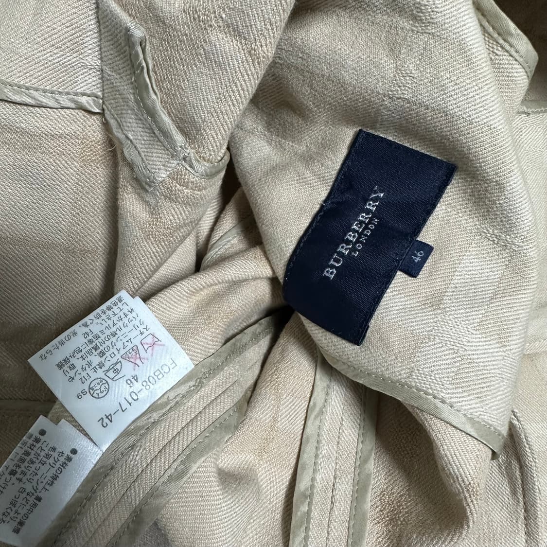 버버리 체크 디자인 자켓 상품이미지7