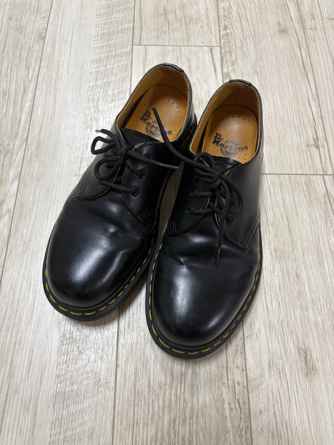 닥터마틴 1461 3홀 스무스 250 상품이미지1