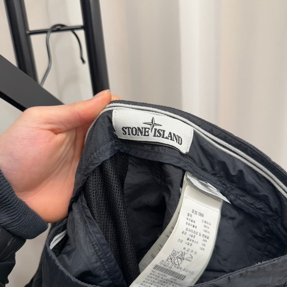 [XL/백화점판] 스톤아일랜드 나일론 상 하의 셋업 블랙 상품이미지7