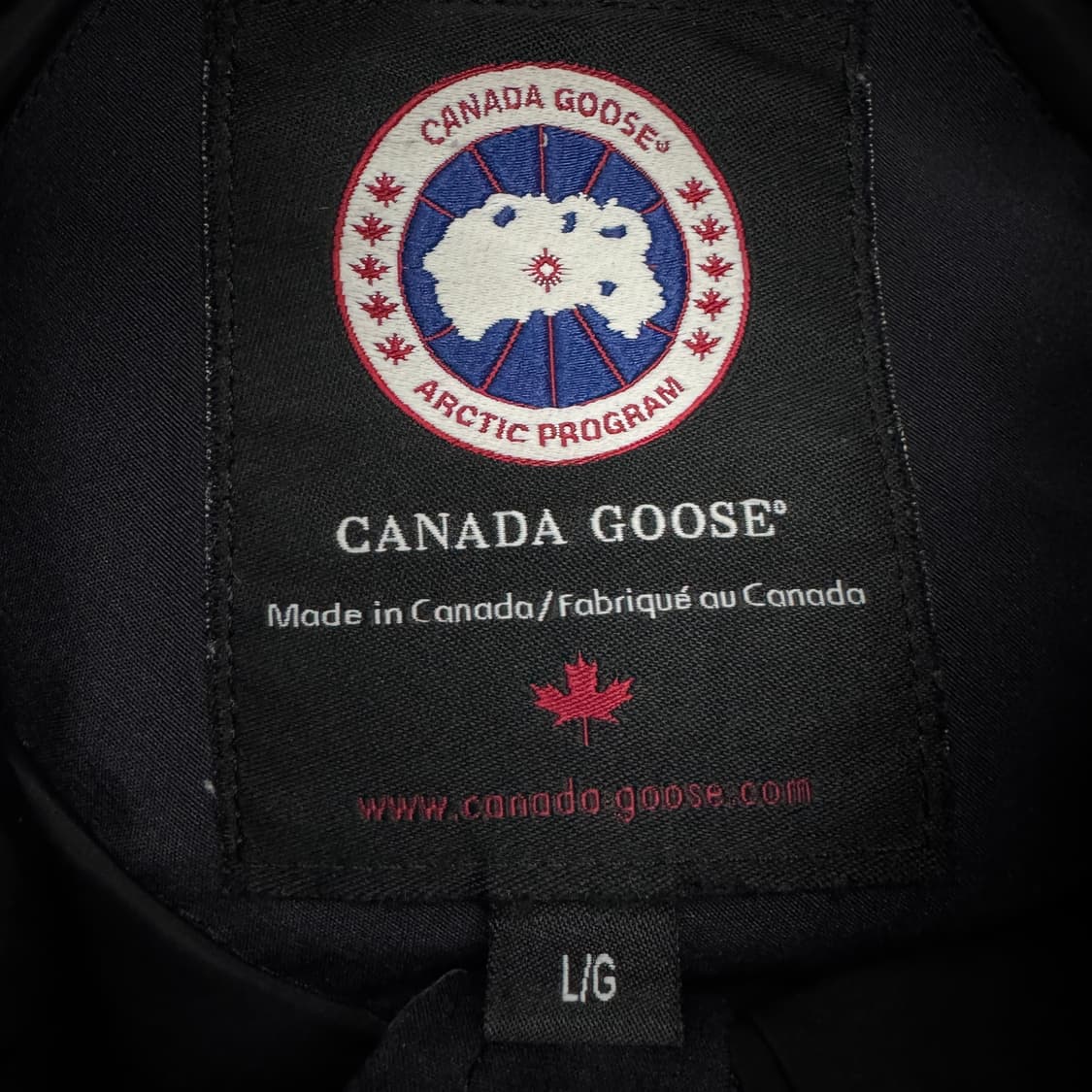 캐나다구스 샤토 구스다운 파카 패딩 블랙 상품이미지5