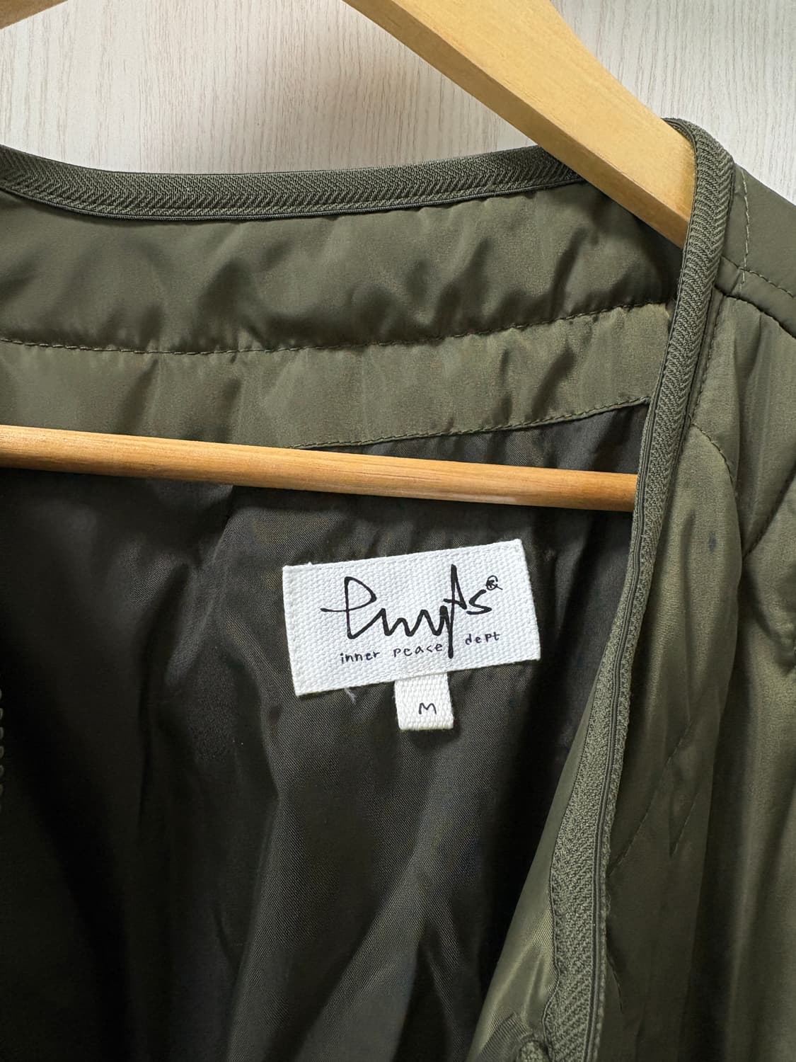 피지컬 디파트먼트 퀄팅 자켓 카키 M사이즈 상품이미지4