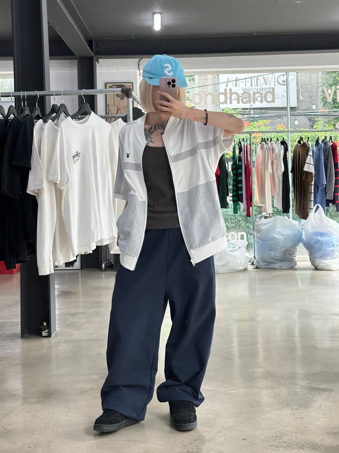 슈프림 19SS 플레이 보이 레저 짚업 탑 화이트 상품이미지5