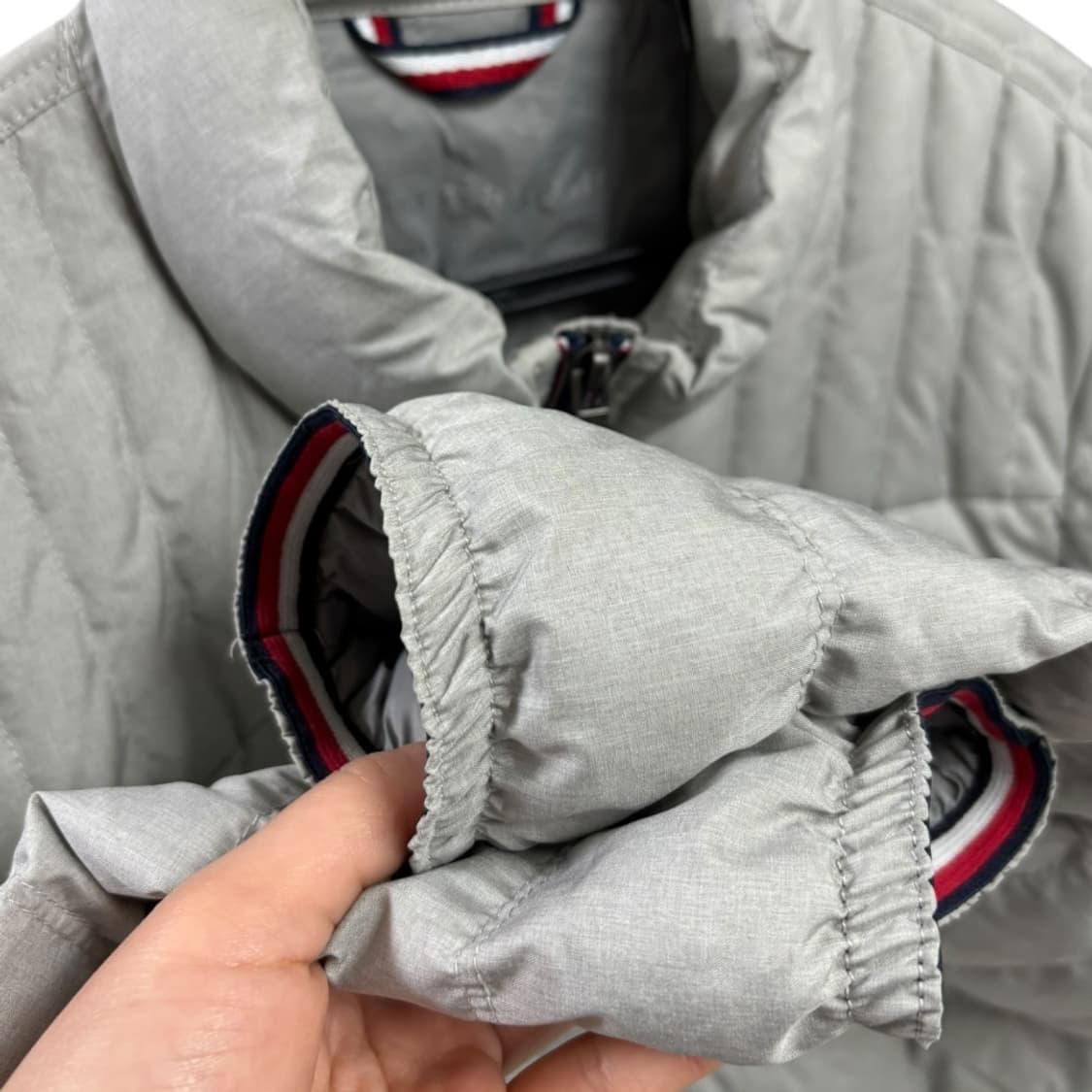 타미힐피거 다운 경량패딩 상품이미지4