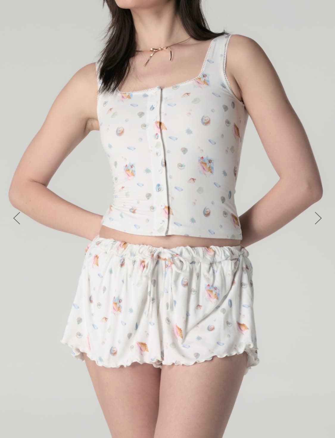 글로니 쇼츠 TWIRL FLARE SHORTS (IVORY SHELL) 상품이미지1