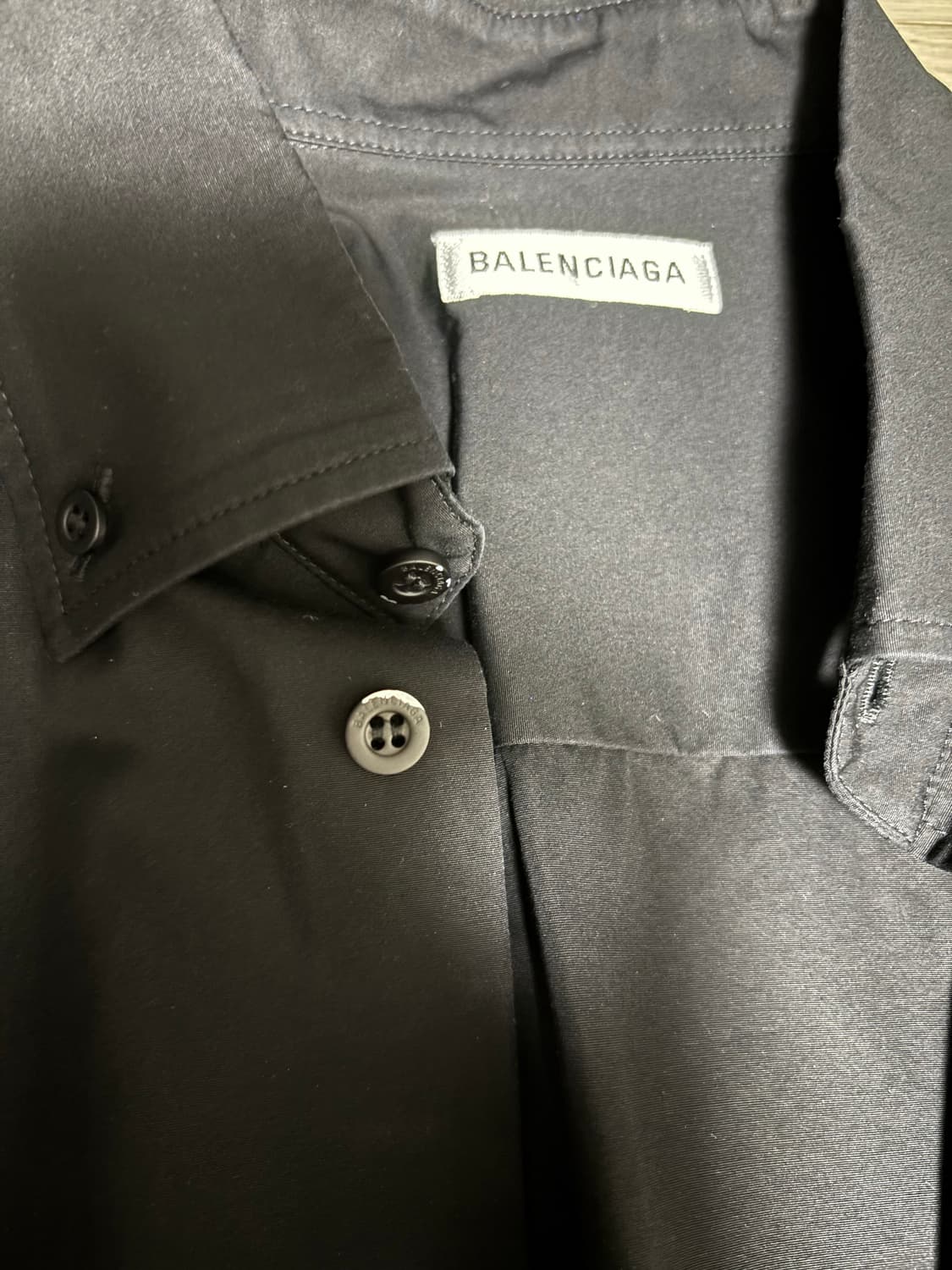 발렌시아가 블랙 반팔 셔츠 36사이즈 상품이미지4