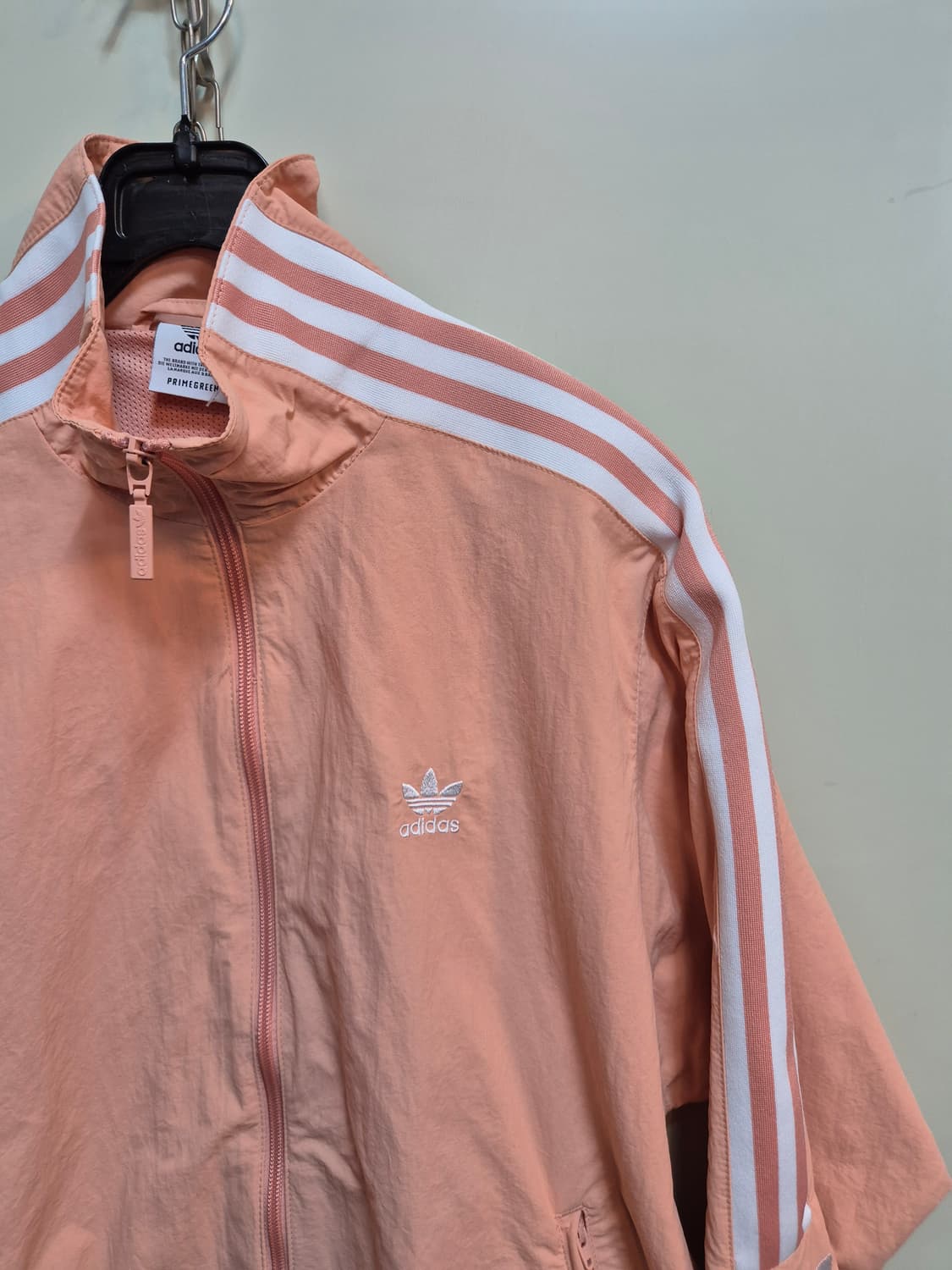 아디다스 핑크 바람막이 상품이미지2