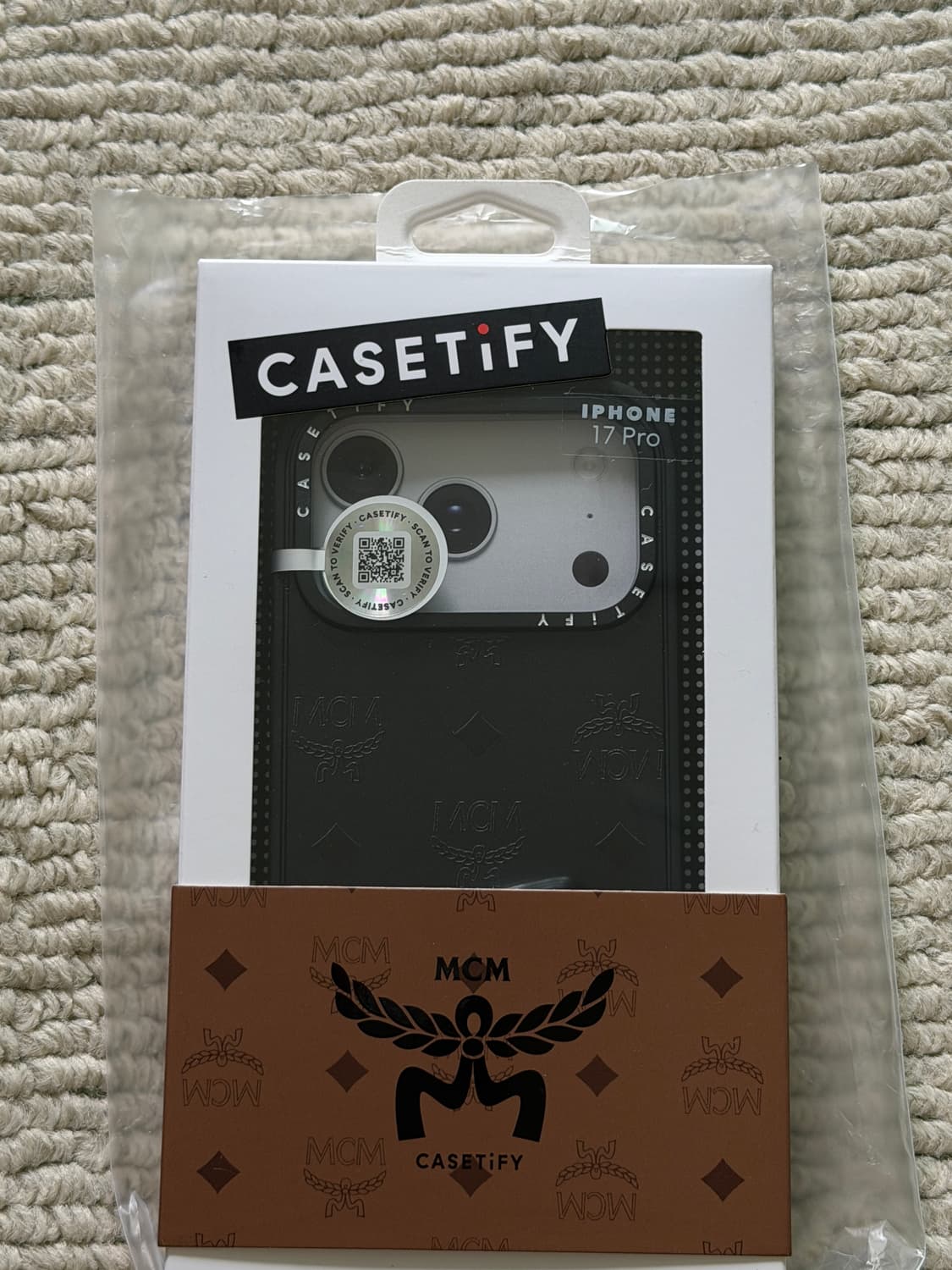  (새상품) MCM X CASETIFY 모노그램 케이스 상품이미지4
