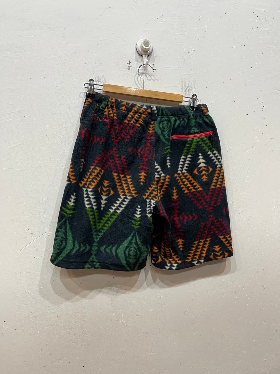 COLUMBIA 콜롬비아 아즈텍 플리스 쇼츠 반바지  상품이미지3