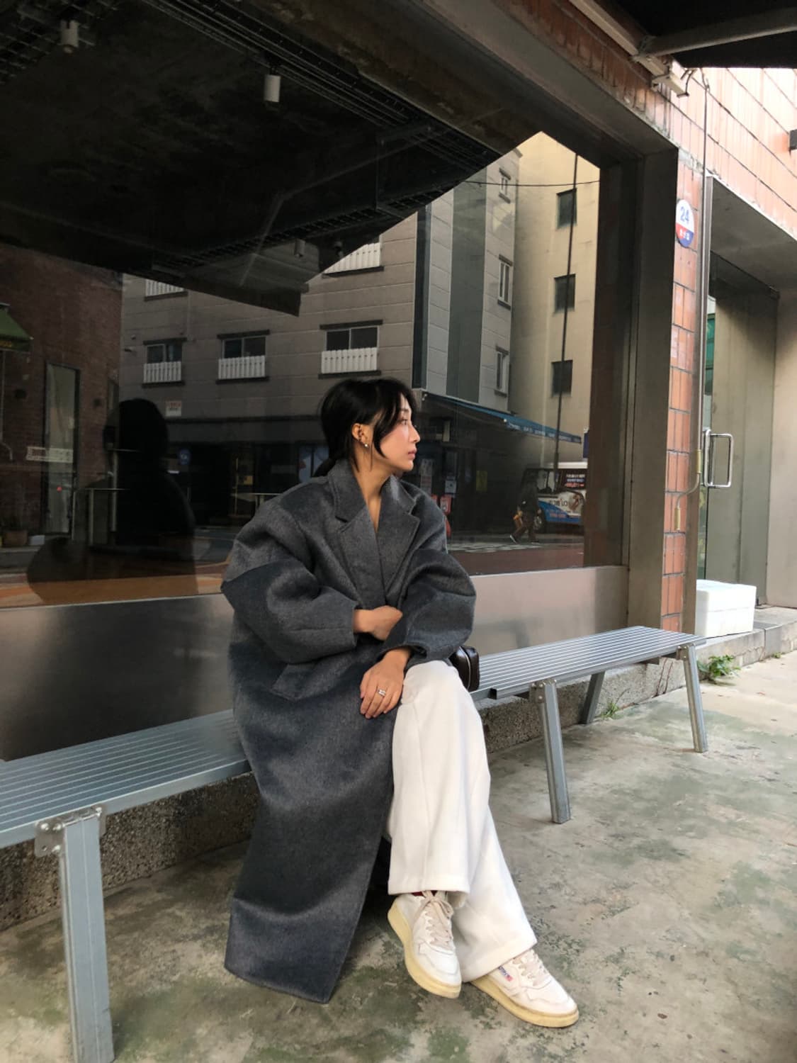 Outfit 막스 코트 /아루드 보우 코트/레이두 코트/웨어링무드 코트 상품이미지1