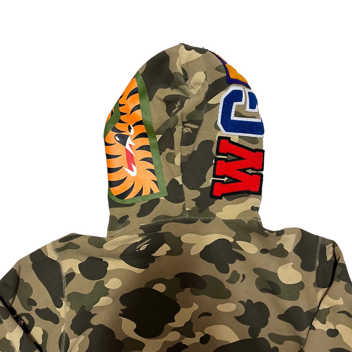 베이프 데저트 샤크 카모 후드집업 상품이미지4