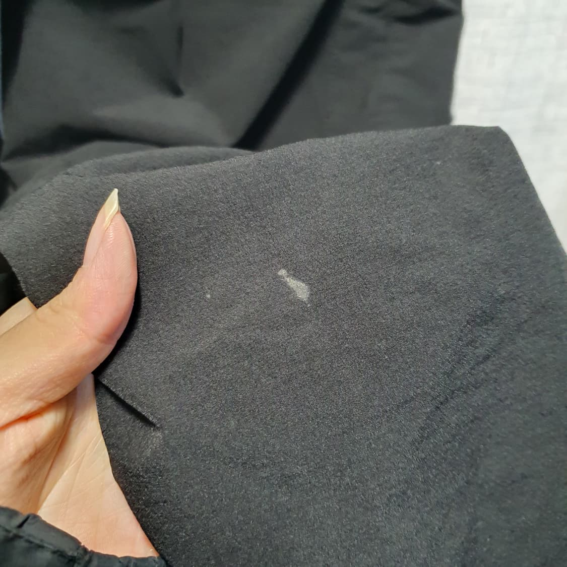 자라 DNWR 블랙 카고 조거팬츠    상품이미지5