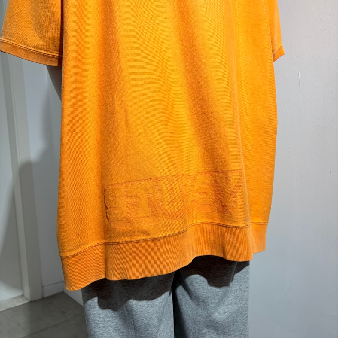90s Stussy 오렌지 반팔 맨투맨 티셔츠 상품이미지3