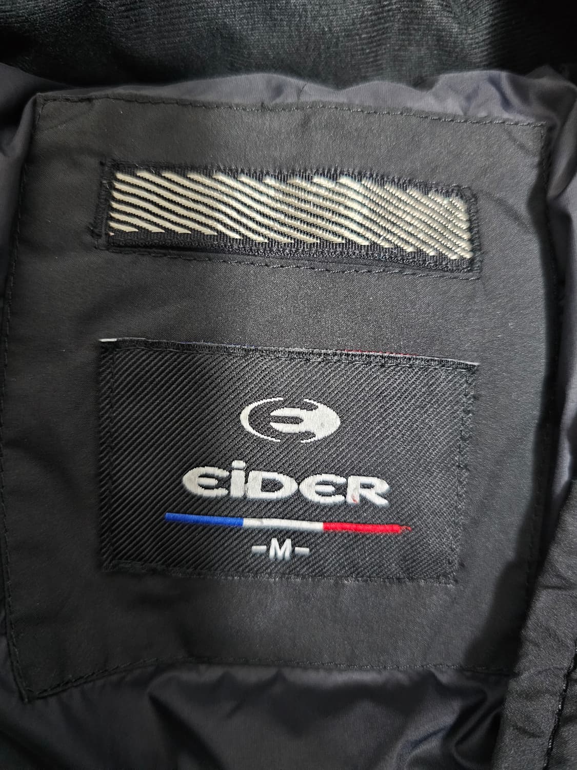 아이더 구스다운 숏패딩 M 상품이미지3