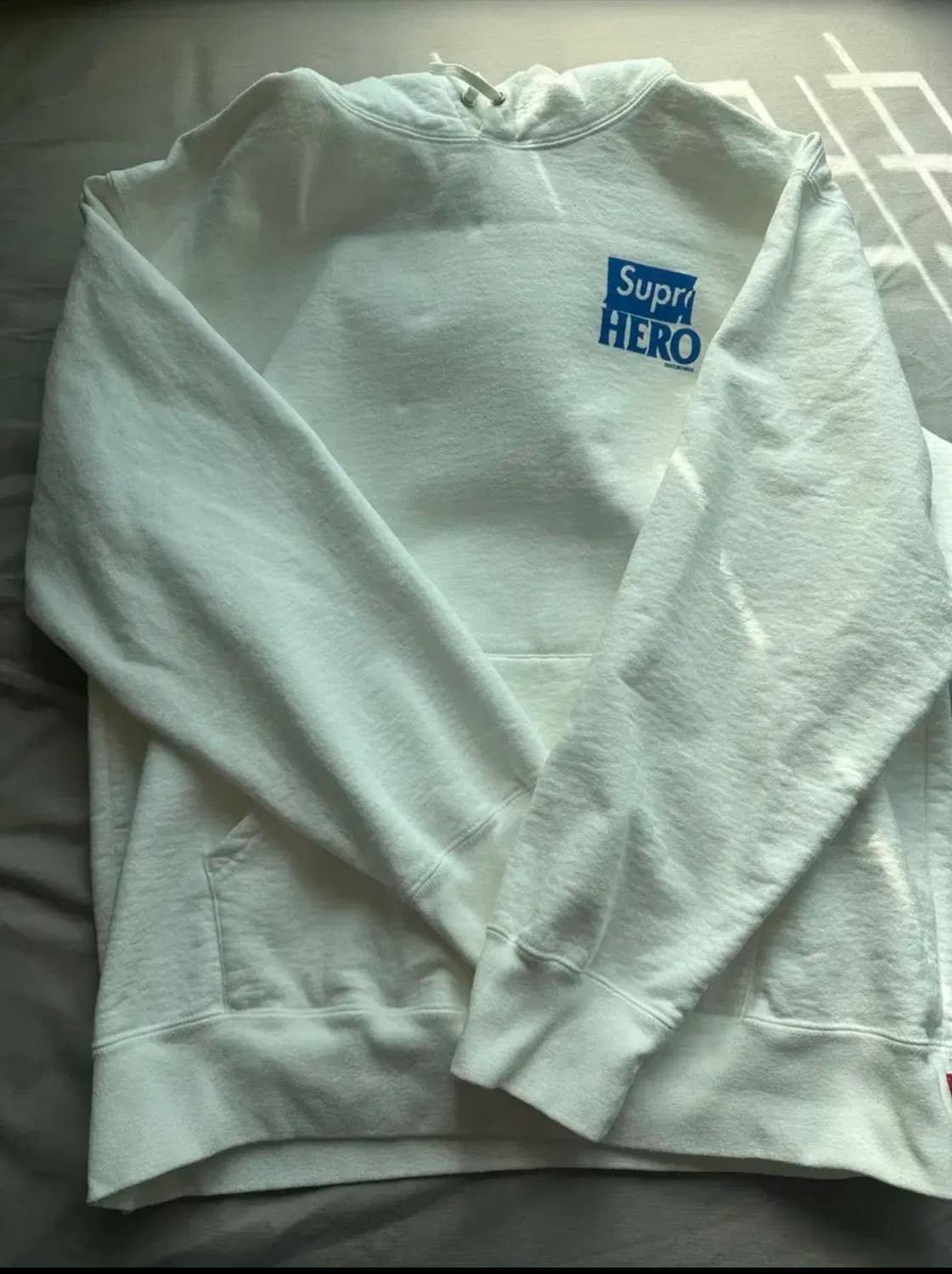 (L) 22SS 슈프림 안티히어로 후드티 화이트 상품이미지3