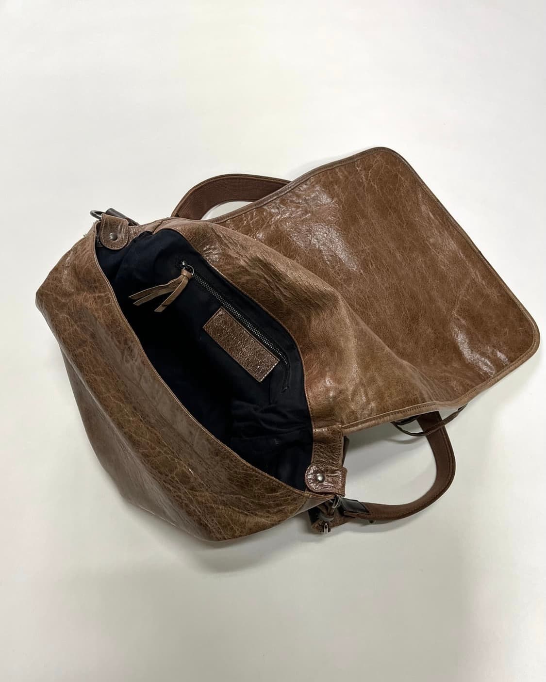 발렌시아가 모터크로스 베사체 크로스백 상품이미지5