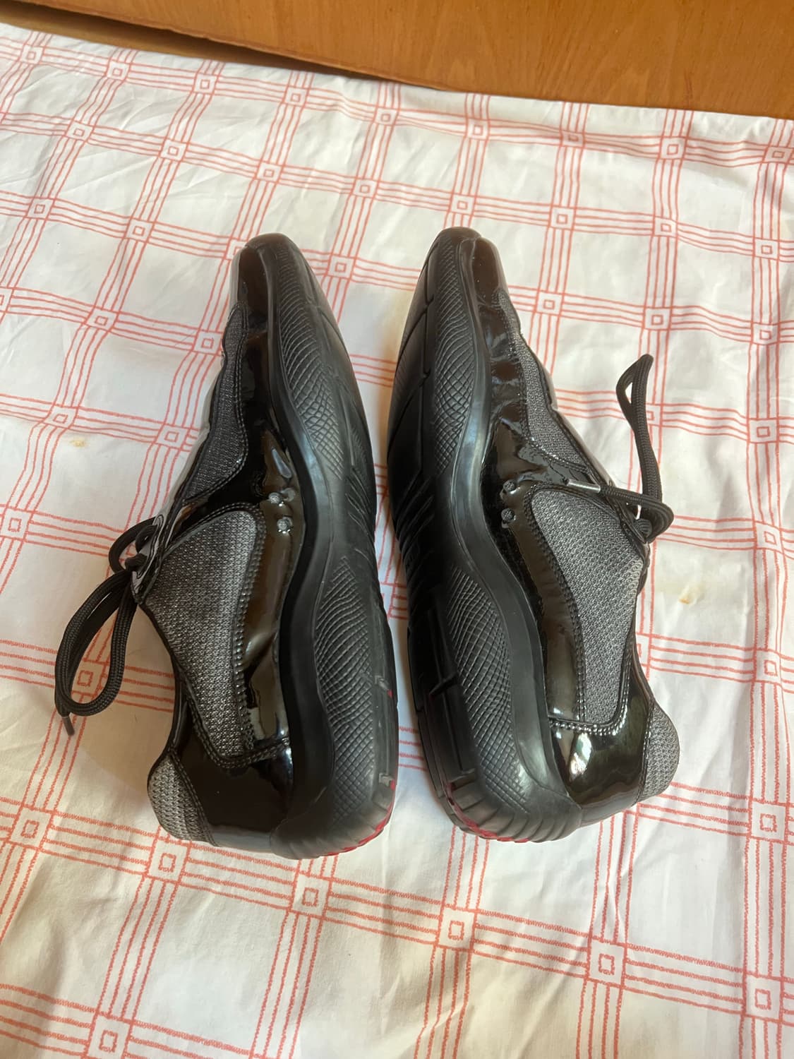 프라다 아메리카컵 og 블랙 유광 상품이미지6