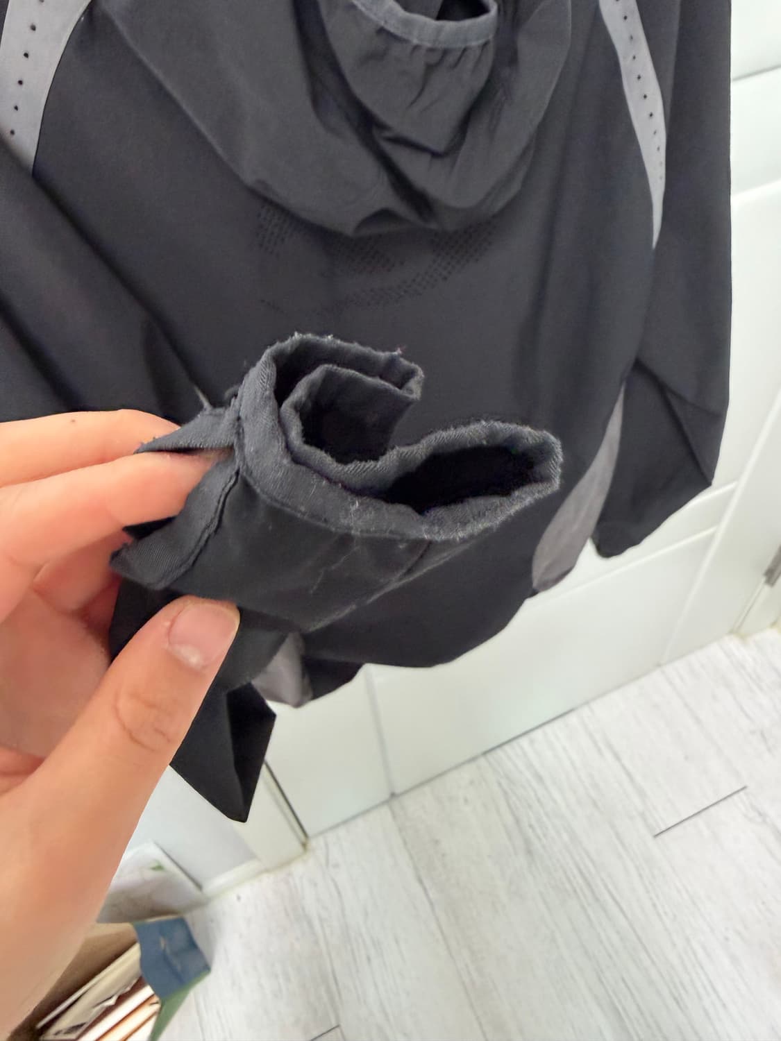 산산기어 러닝 자켓 블랙 22ss 상품이미지6