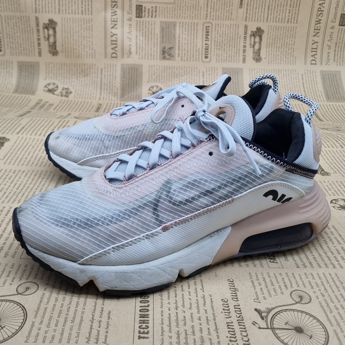 나이키 에어맥스2090 여성운동화235 상품이미지1