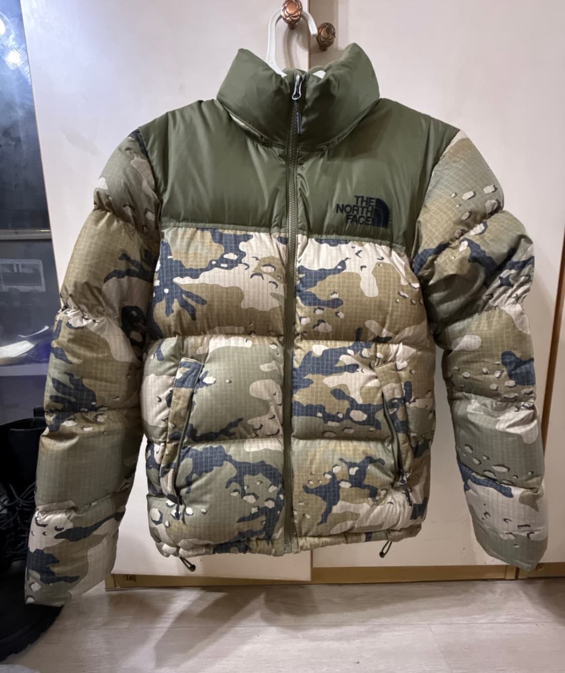 노스페이스 노벨티 눕시 카모 구스다운 숏패딩 상품이미지2
