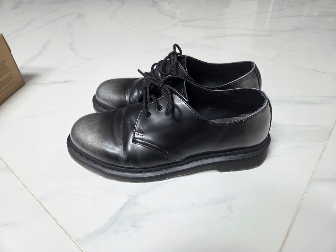 닥터마틴 1461 실버아카디아 280 상품이미지2