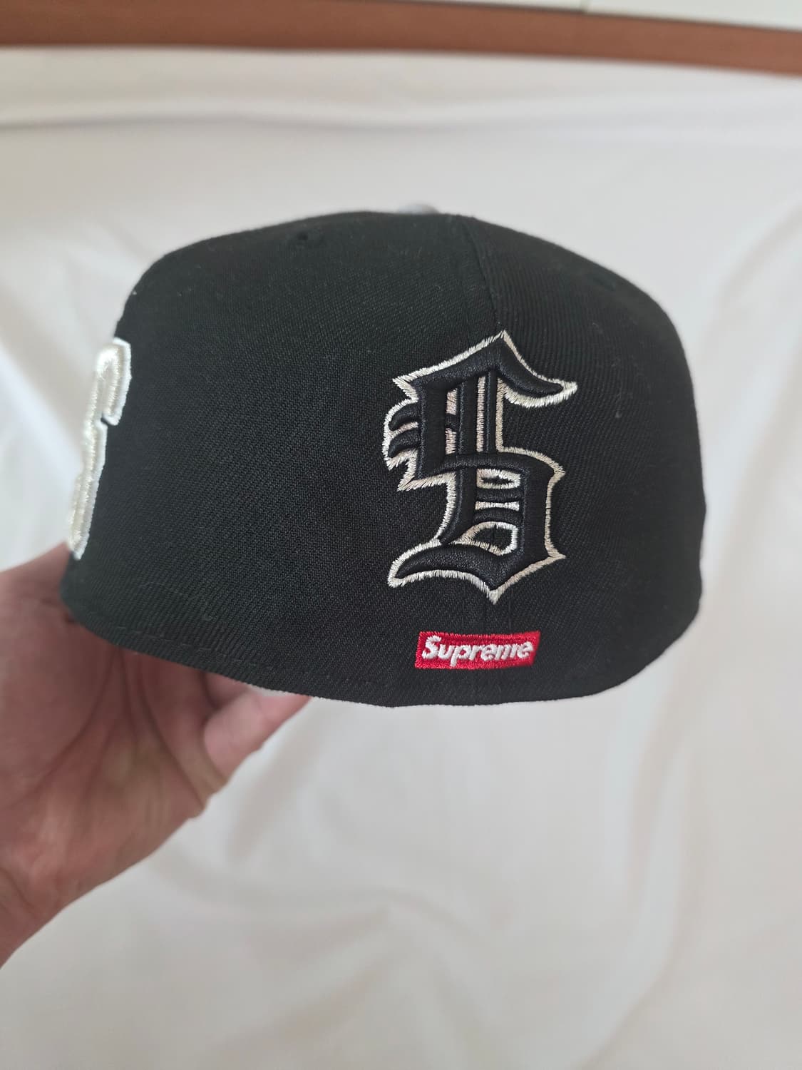 슈프림 멀티 S 로고 뉴에라 블랙 상품이미지2