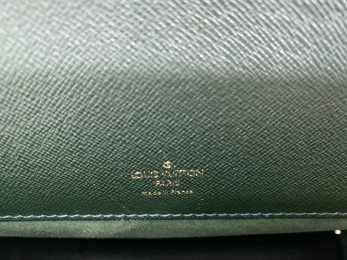 루이비통(Louis Vuitton) 타이가 코라드 그린 브리프케이스 상품이미지8