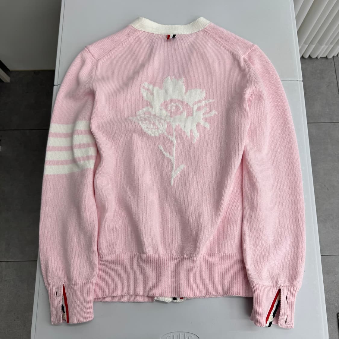 톰브라운 플라워 가디건 상품이미지4