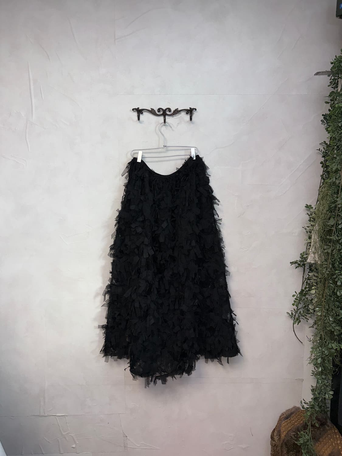 Black grunge ruffle lace layered maxi sk 상품이미지3