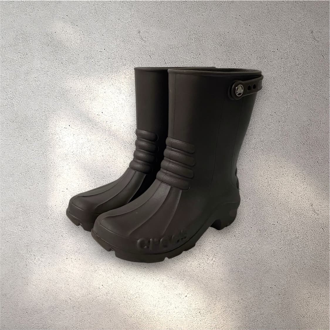 [230] 크록스 레인 부츠 다크브라운 (No.556) 상품이미지1