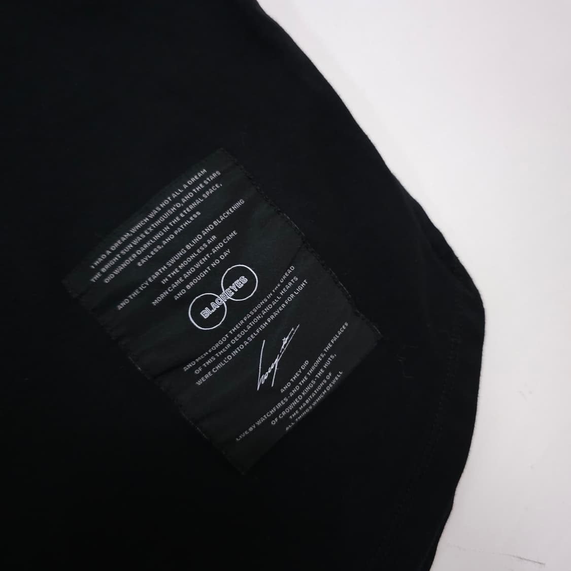 송지오옴므 x 송민호 블랙 썬플라워 반팔티 상품이미지5