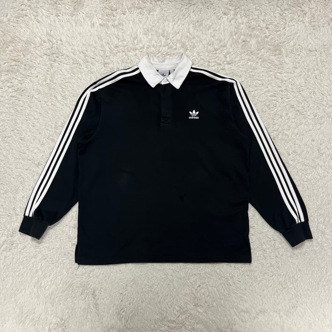 Adidas black collar rugby tee 상품이미지4