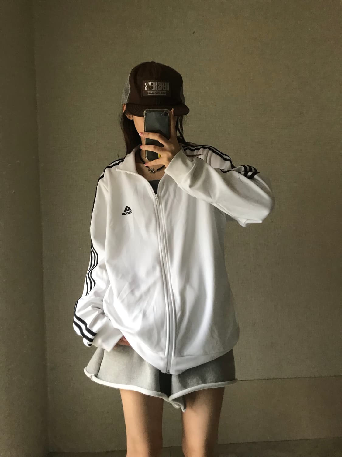 아디다스 흰검 오버핏 져지 상품이미지3