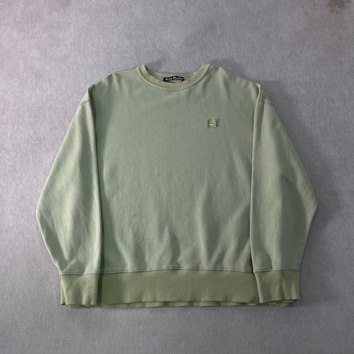 105 아크네스튜디오 페이스로고 그린 맨투맨 상품이미지1